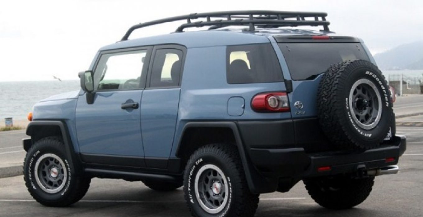 Toyota fj cruiser 2021