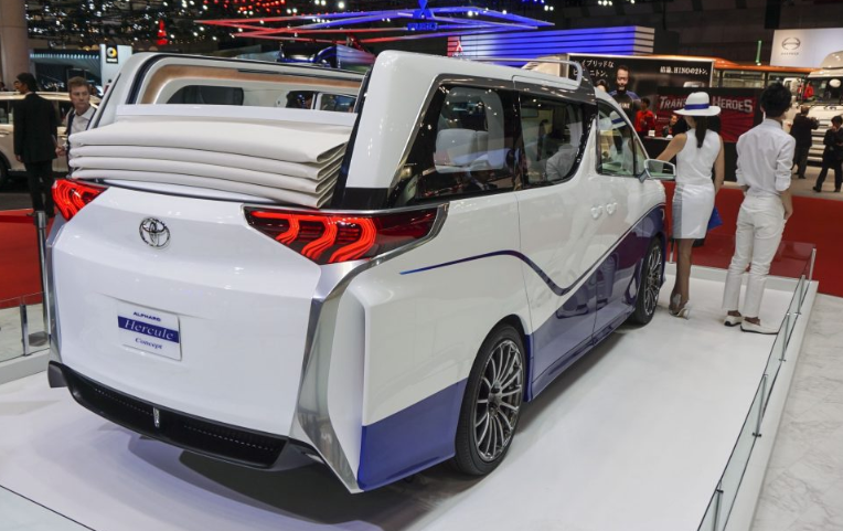 Toyota Alphard 2020 Exterior