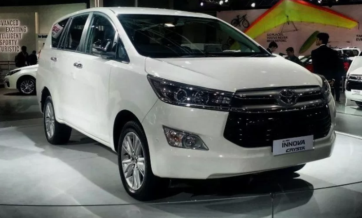 Toyota Innova 2020