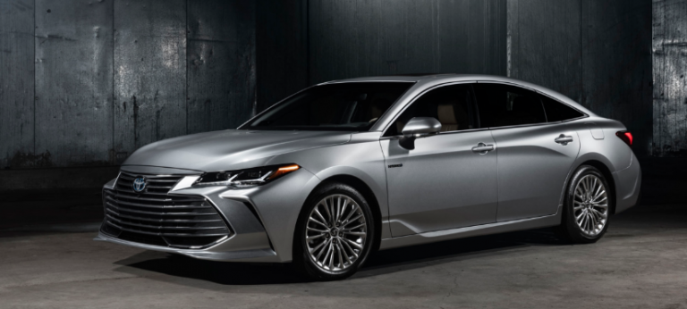 2019 Toyota Avalon Hybrid Exterior