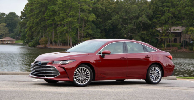2022 Toyota Avalon Exterior