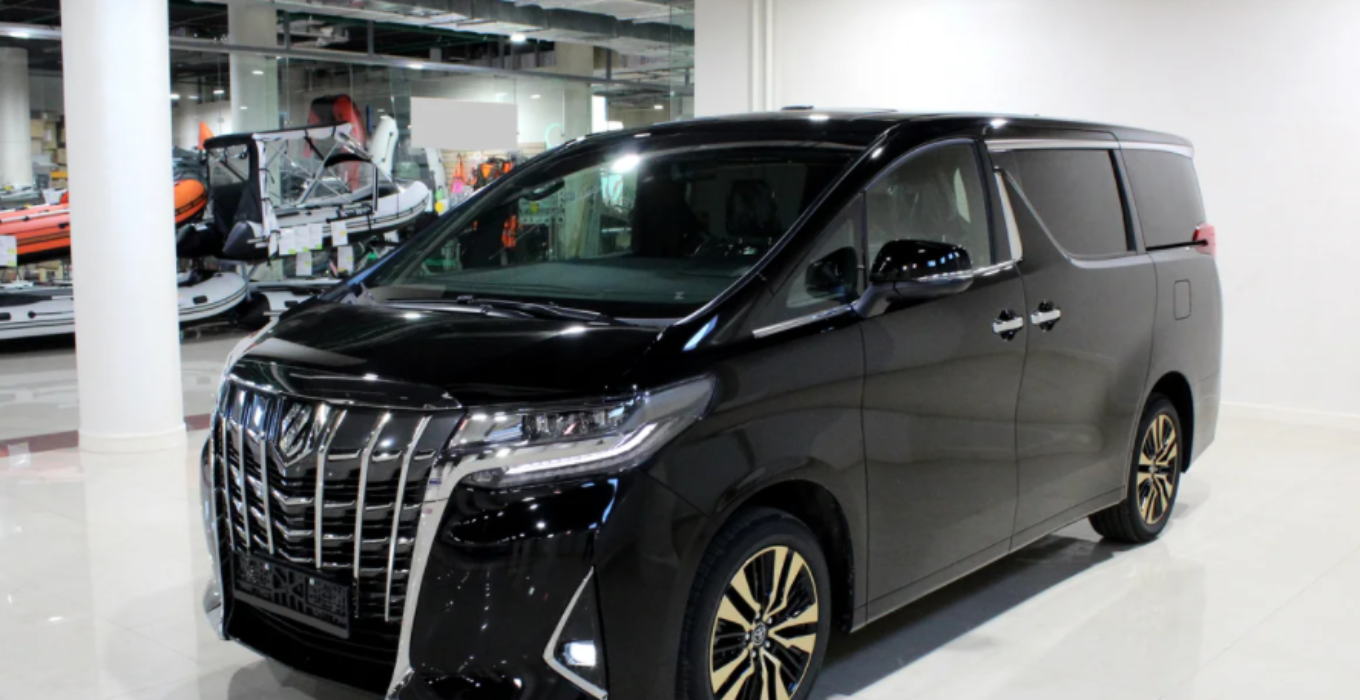 Тойота alphard 2022