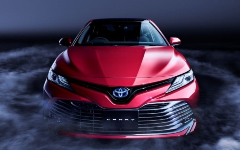 2024 Toyota Camry Hybrid