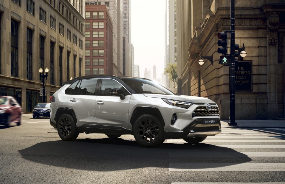 Toyota RAV4 2025 Release Date, Price, Redesign Toyota Engine News