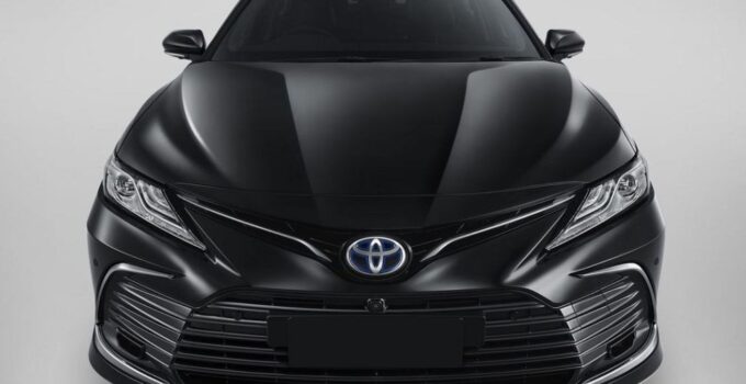 2024 Toyota Camry Hybrid
