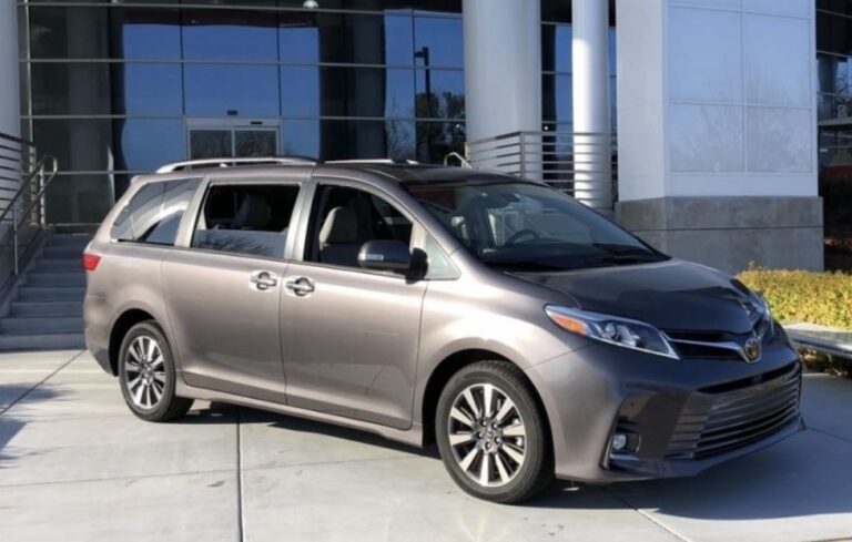 2024 Toyota Sienna Hybrid Exterior