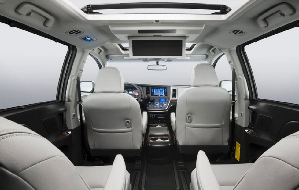 2024 Toyota Sienna Hybrid Interior