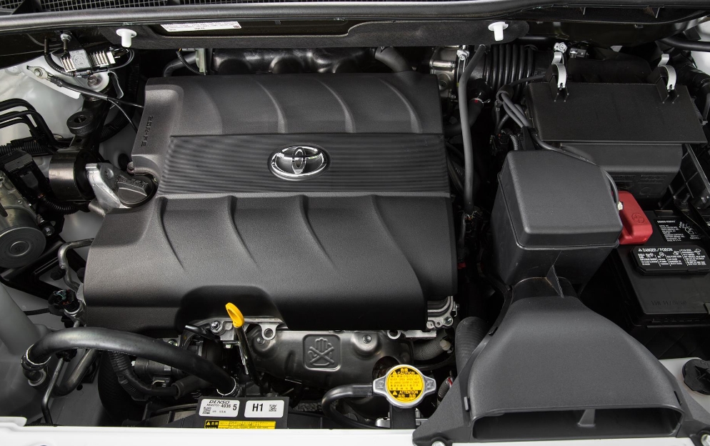 Toyota Sienna Plug In Hybrid 2024 Engine