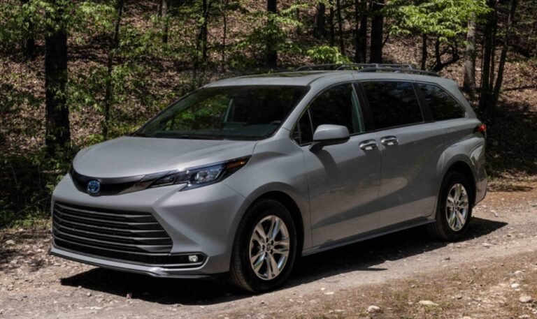 2027 Toyota Sienna Price