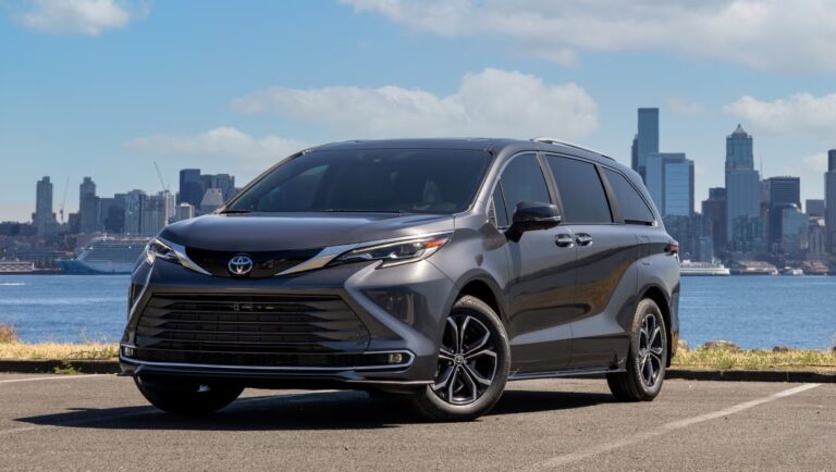 2027 Toyota Sienna Review